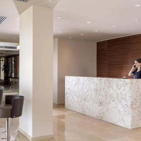 Отель Horizon Blu Boutique Каламата