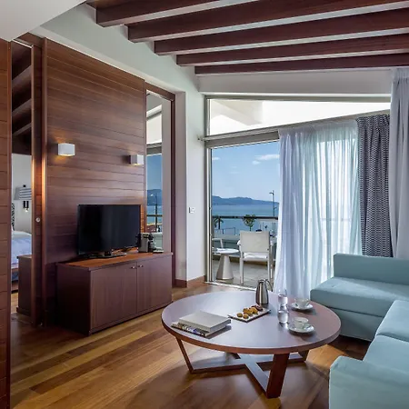 Horizon Blu Boutique 5* Calamata