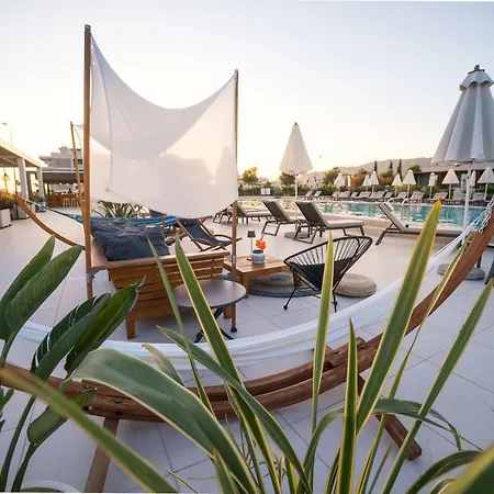 Отель Horizon Blu Boutique